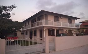 Apartamento de 2 dormitórios